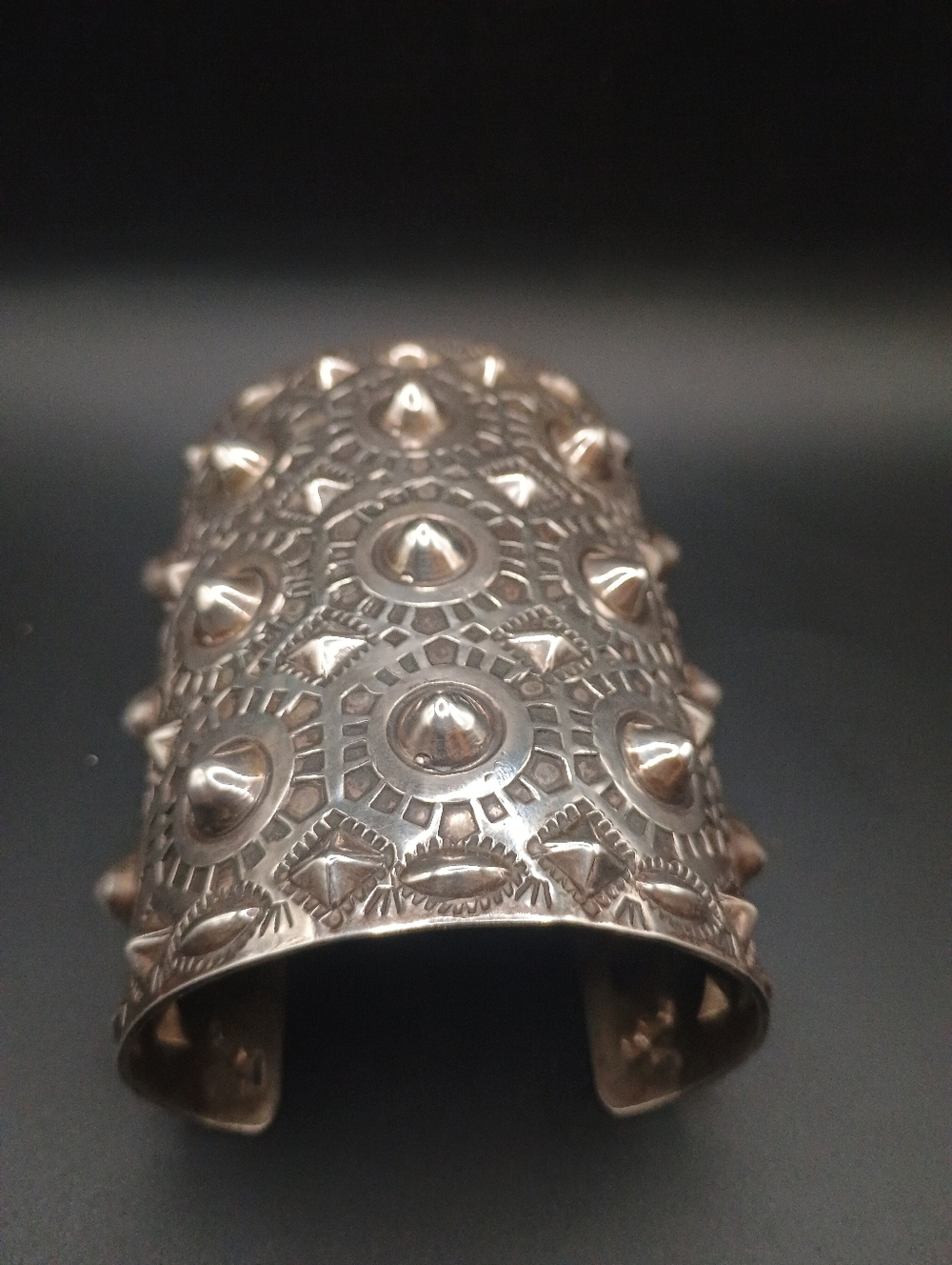 Ronnie Willie Repousse Sterling Cuff